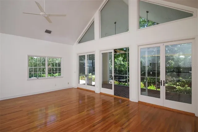 $10,500 | 1351 Dixie Lee Lane, Sarasota, FL 34231