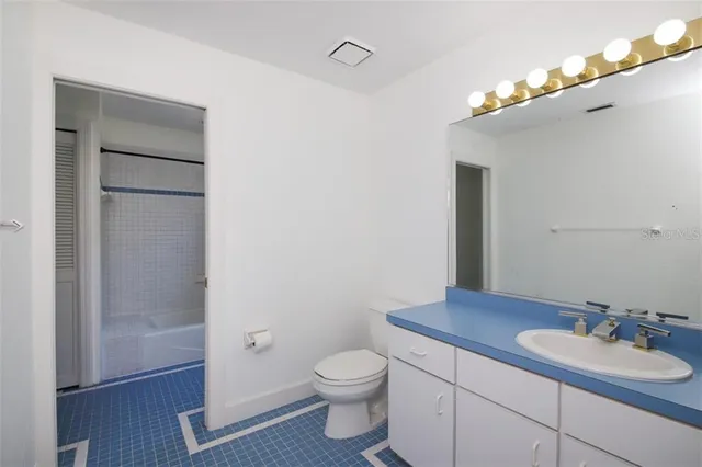 $10,500 | 1351 Dixie Lee Lane, Sarasota, FL 34231