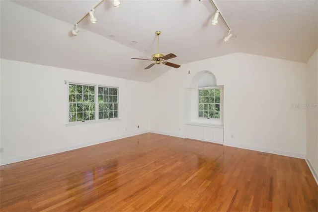 $10,500 | 1351 Dixie Lee Lane, Sarasota, FL 34231