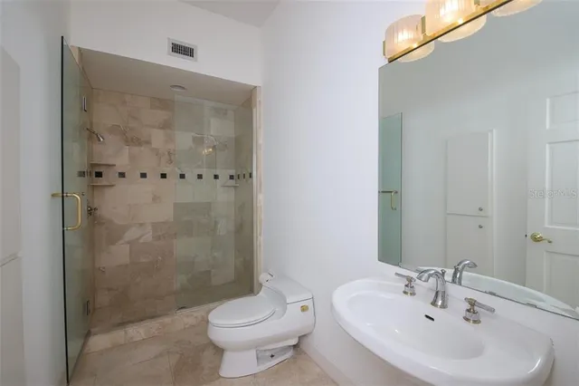 $10,500 | 1351 Dixie Lee Lane, Sarasota, FL 34231