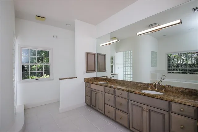 $10,500 | 1351 Dixie Lee Lane, Sarasota, FL 34231