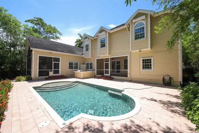 $10,500 | 1351 Dixie Lee Lane, Sarasota, FL 34231