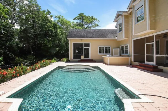 $10,500 | 1351 Dixie Lee Lane, Sarasota, FL 34231