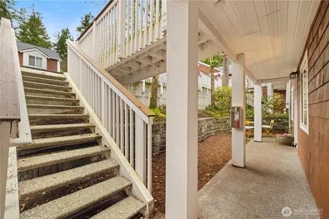 $579,000 | 3018 128th Avenue Southeast, Unit 12, Bellevue, WA 98005
