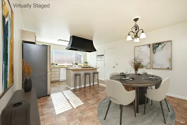 $640,000 | 957 Emily Avenue, Rohnert Park, CA 94928