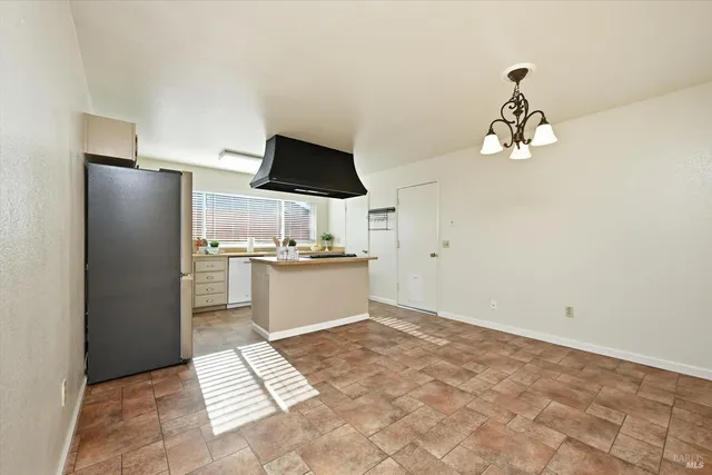 $640,000 | 957 Emily Avenue, Rohnert Park, CA 94928