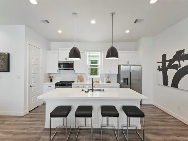 $349,990 | 4850 Pinemont Drive, Houston, TX 77092