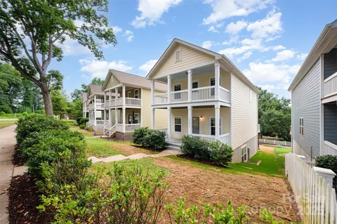 $385,000 | 12212 Huntersville-Concord Road, Huntersville, NC 28078