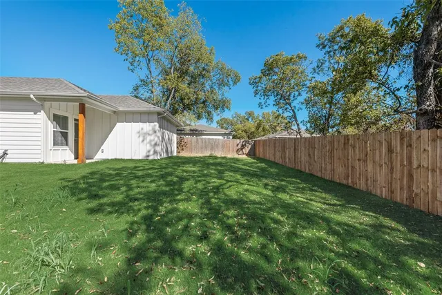 $240,000 | 202 Pine Bonham Tx 75418, Bonham, TX 75418