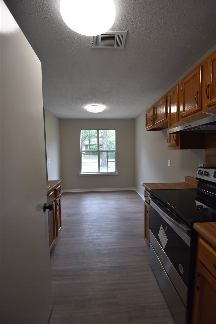 142 B Cumberland Road, Unit B Brandon, MS 39047 - Photo 6 of 13 Photo 7