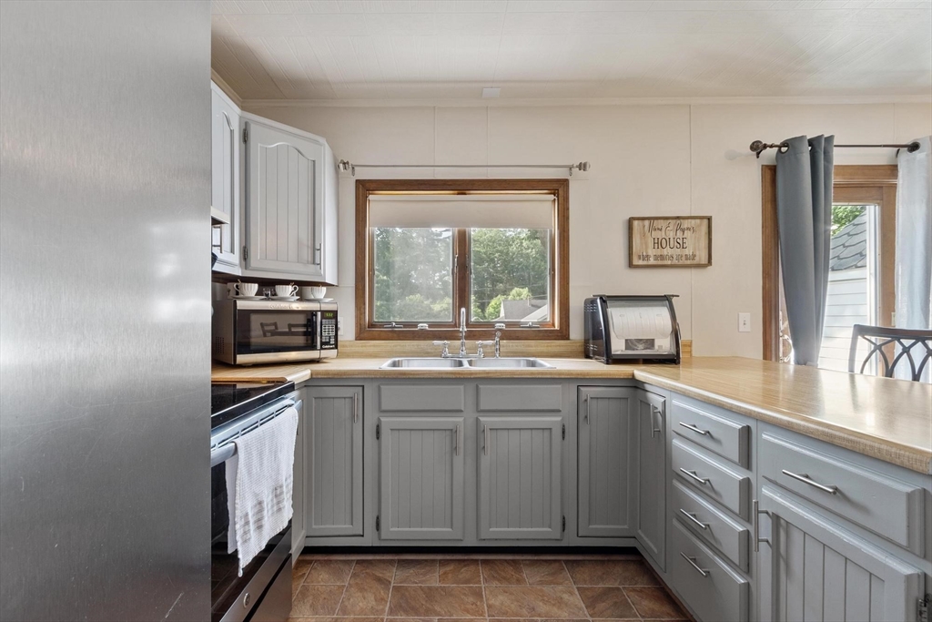 17 Tedesco Road Methuen, MA 01844 - Photo 22 of 31