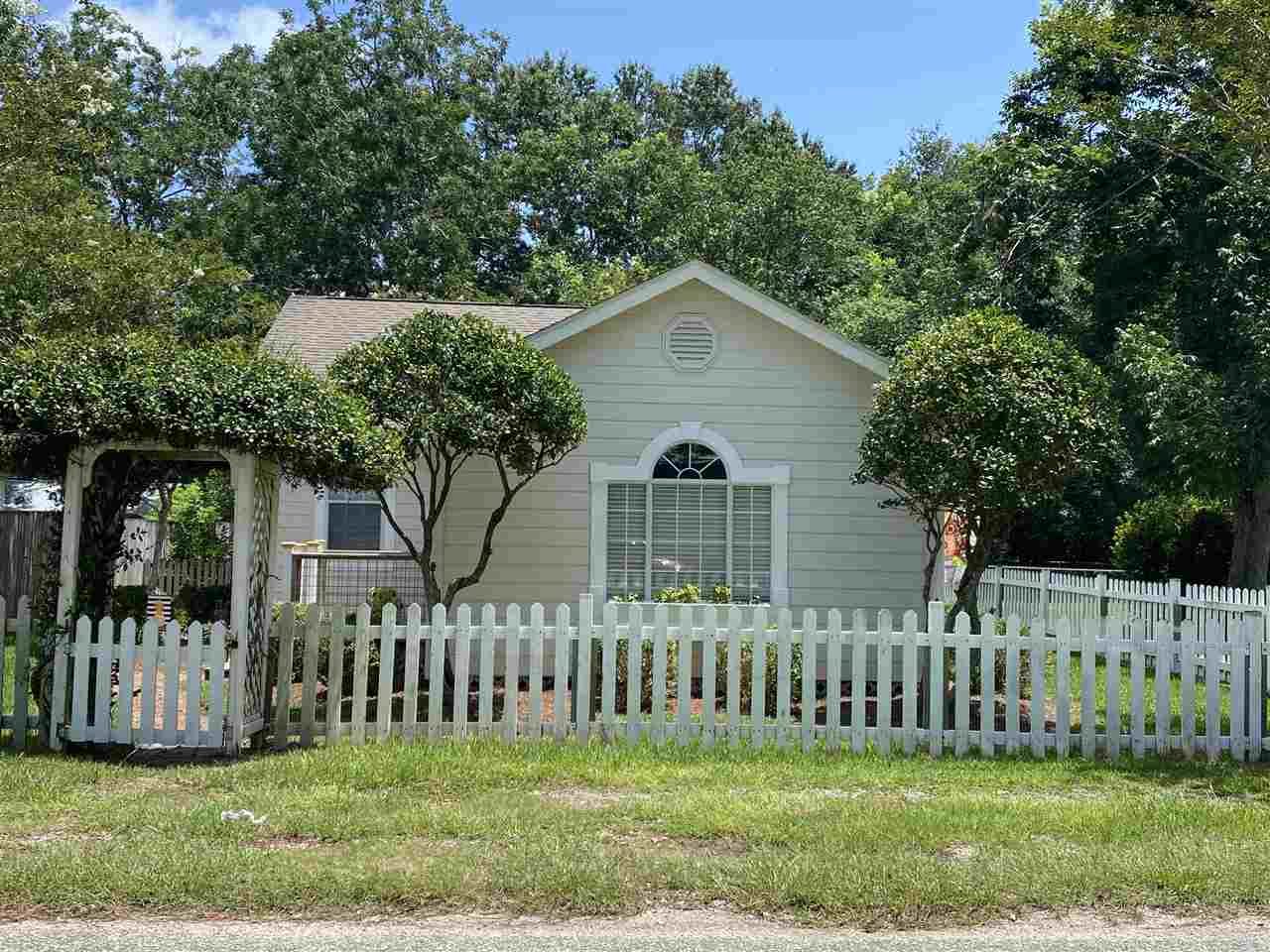 22158 Pine Street Robertsdale, AL 36567 - Photo 1 of 13