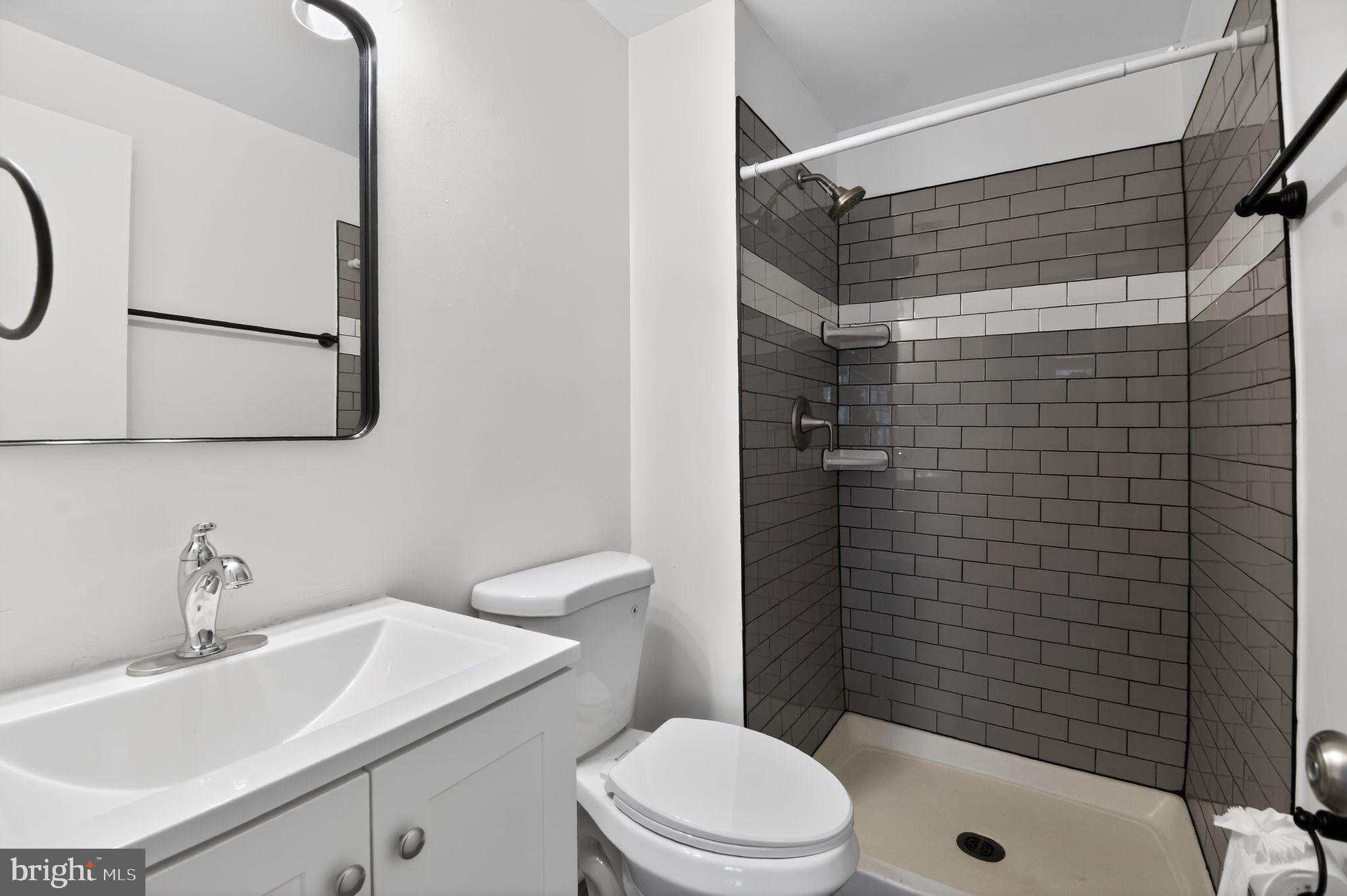 8912 Centerway Road Gaithersburg, MD 20879 - Photo 26 of 33