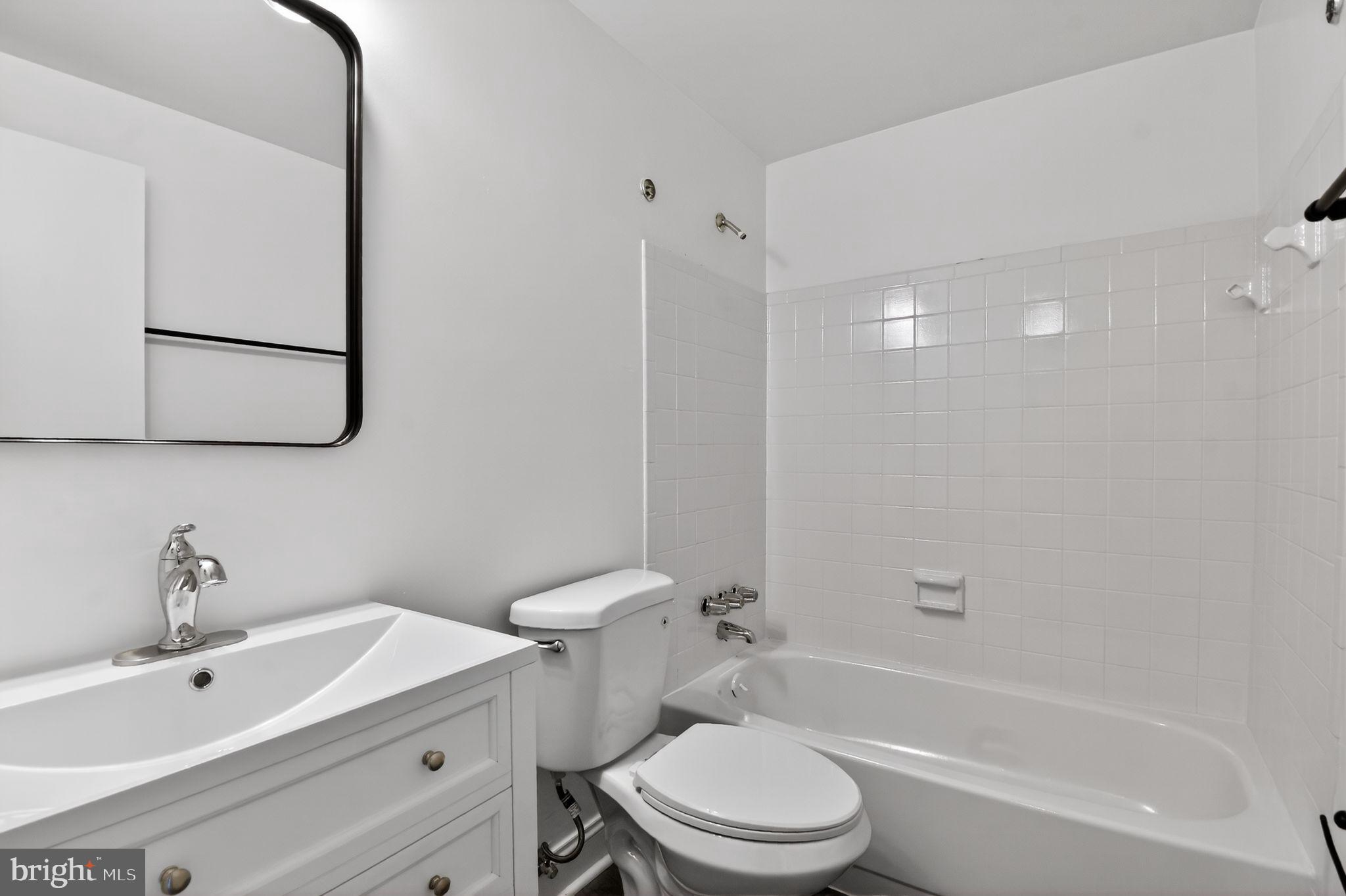 8912 Centerway Road Gaithersburg, MD 20879 - Photo 28 of 33