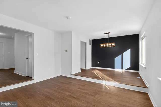 $2,700 | 8912 Centerway Road, Gaithersburg, MD 20879