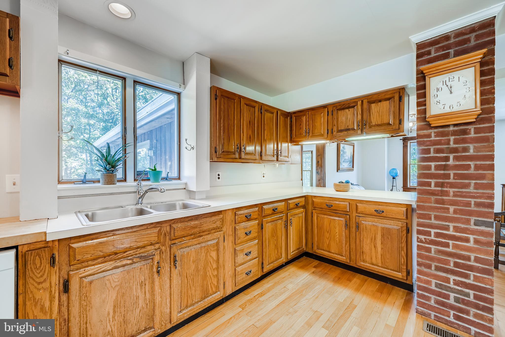 82 Ritters Lane Owings Mills, MD 21117 - Photo 16 of 39 Kitchen