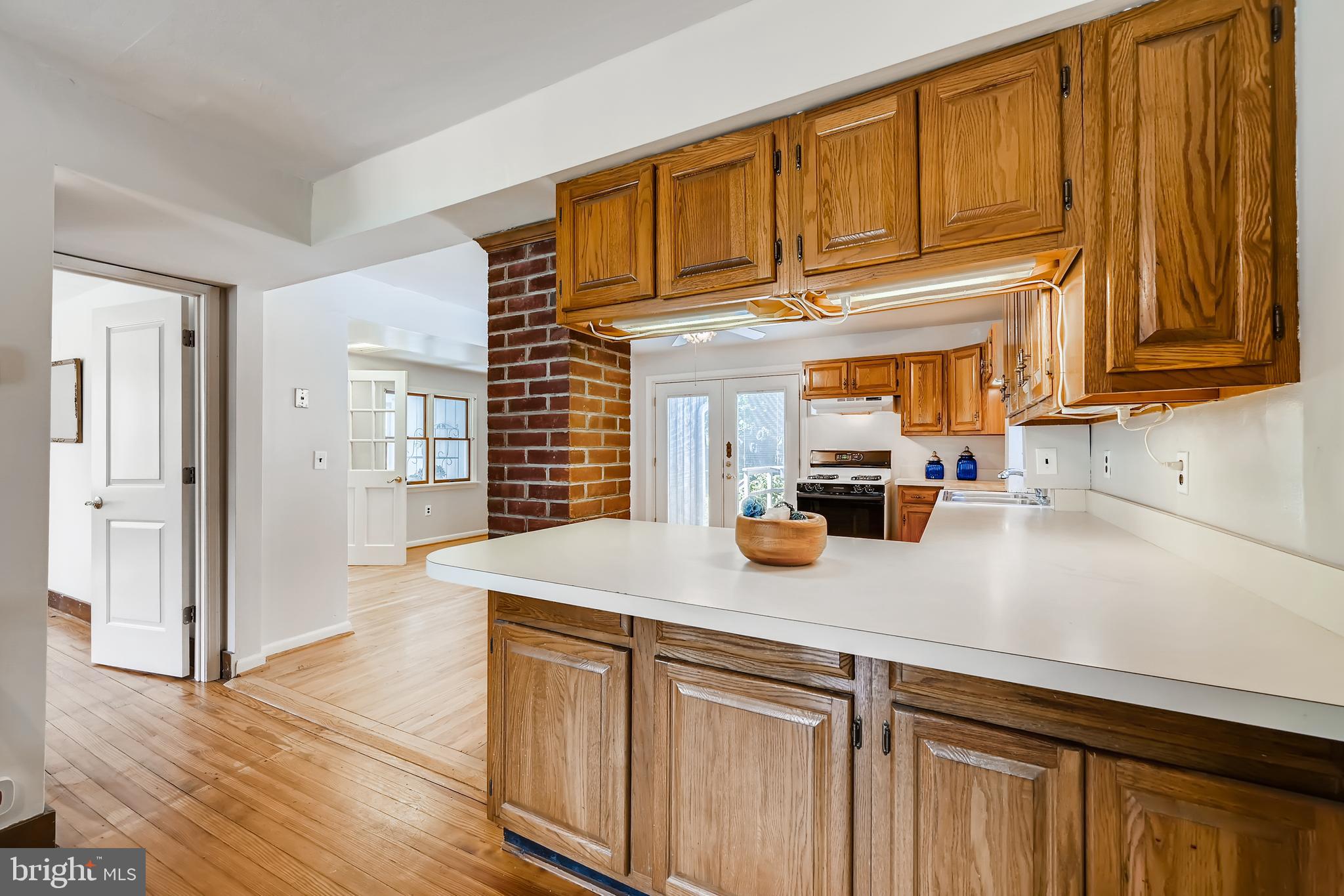 82 Ritters Lane Owings Mills, MD 21117 - Photo 20 of 39 Kitchen