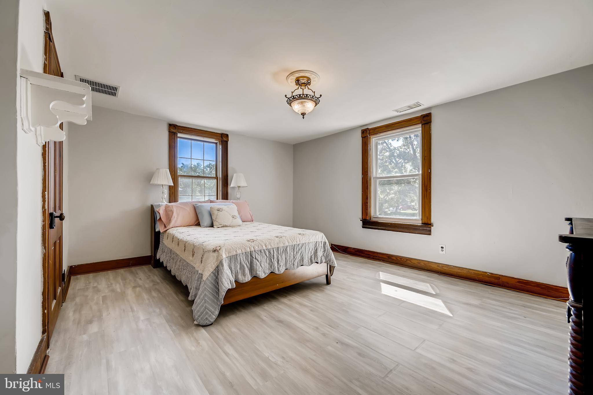 82 Ritters Lane Owings Mills, MD 21117 - Photo 22 of 39 2nd Floor Primary Bedroom