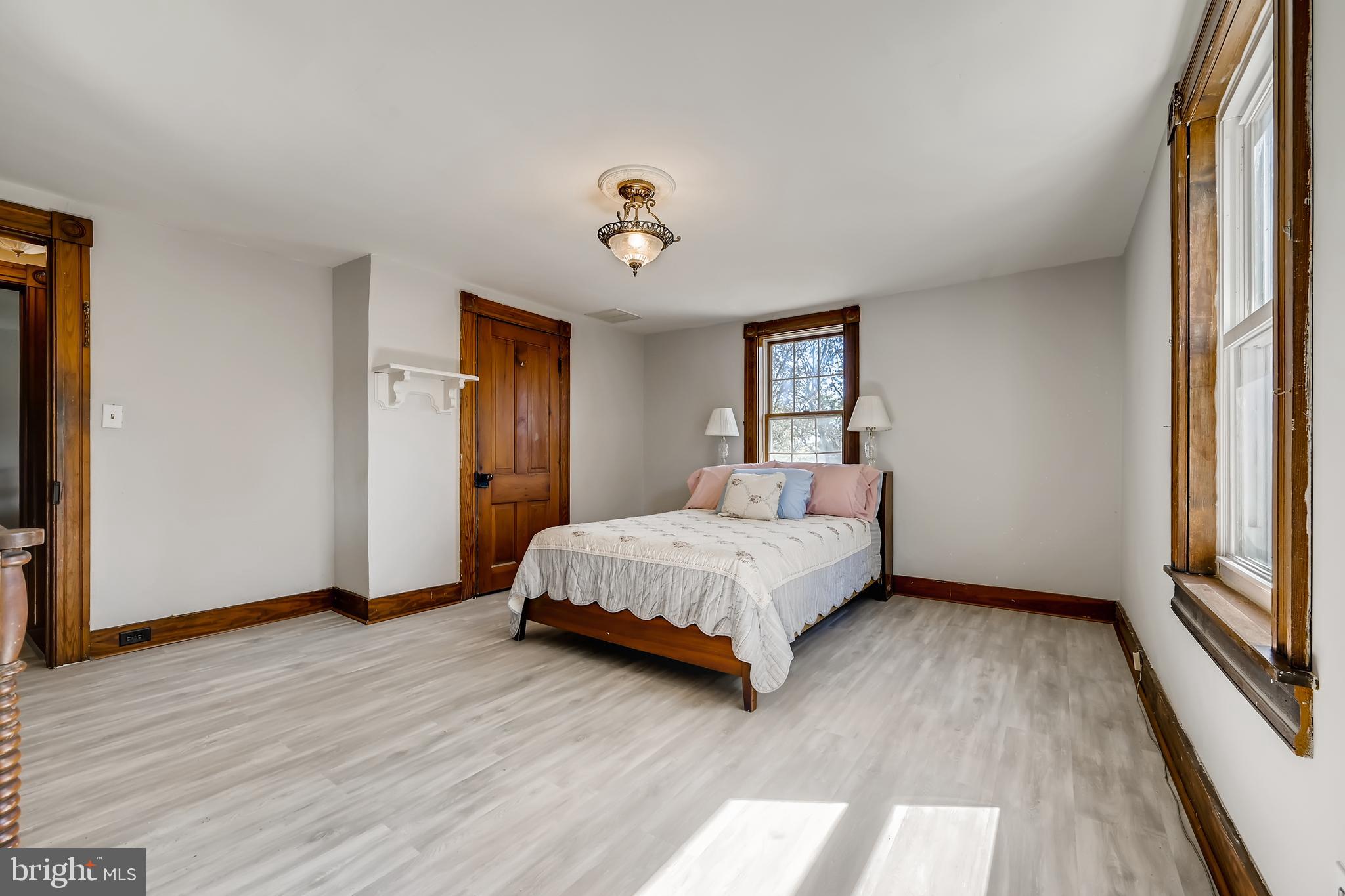 82 Ritters Lane Owings Mills, MD 21117 - Photo 23 of 39 2nd Floor Primary Bedroom