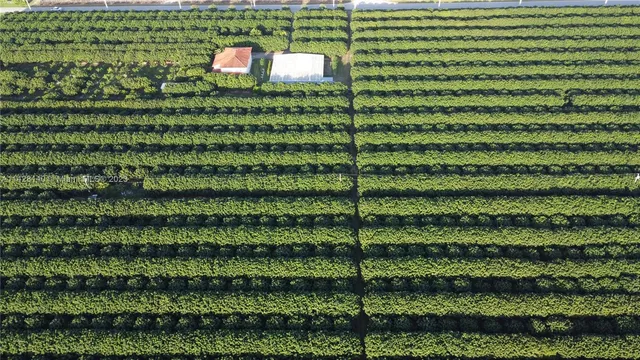 a view of a multi story building