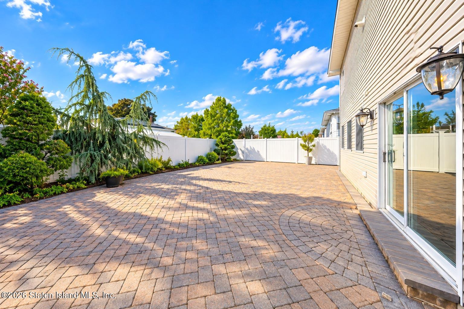 643 Rathbun Avenue Staten Island, NY 10312 - Photo 45 of 45 Backyard