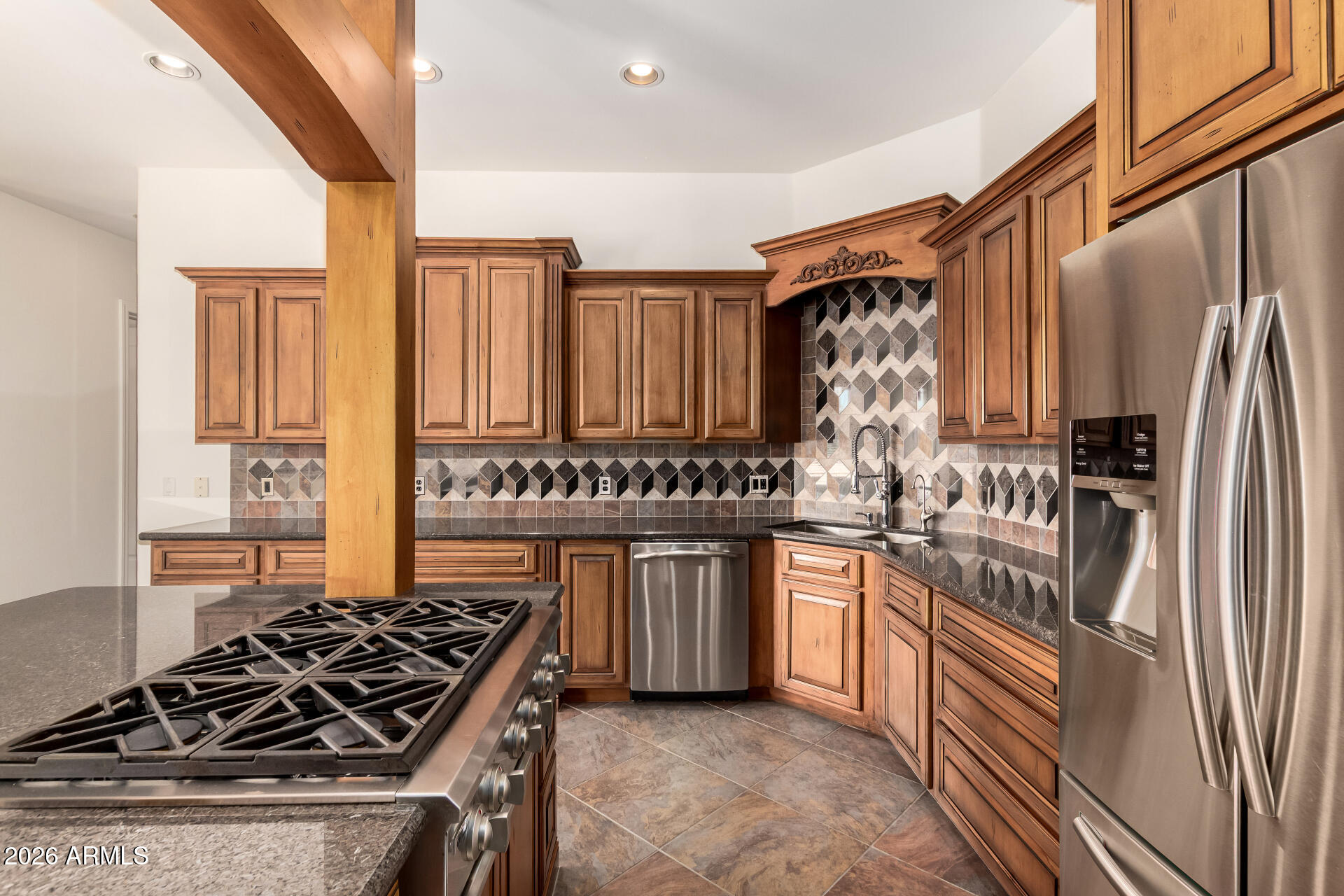 711 East Cloud Road Phoenix, AZ 85086 - Photo 4 of 10