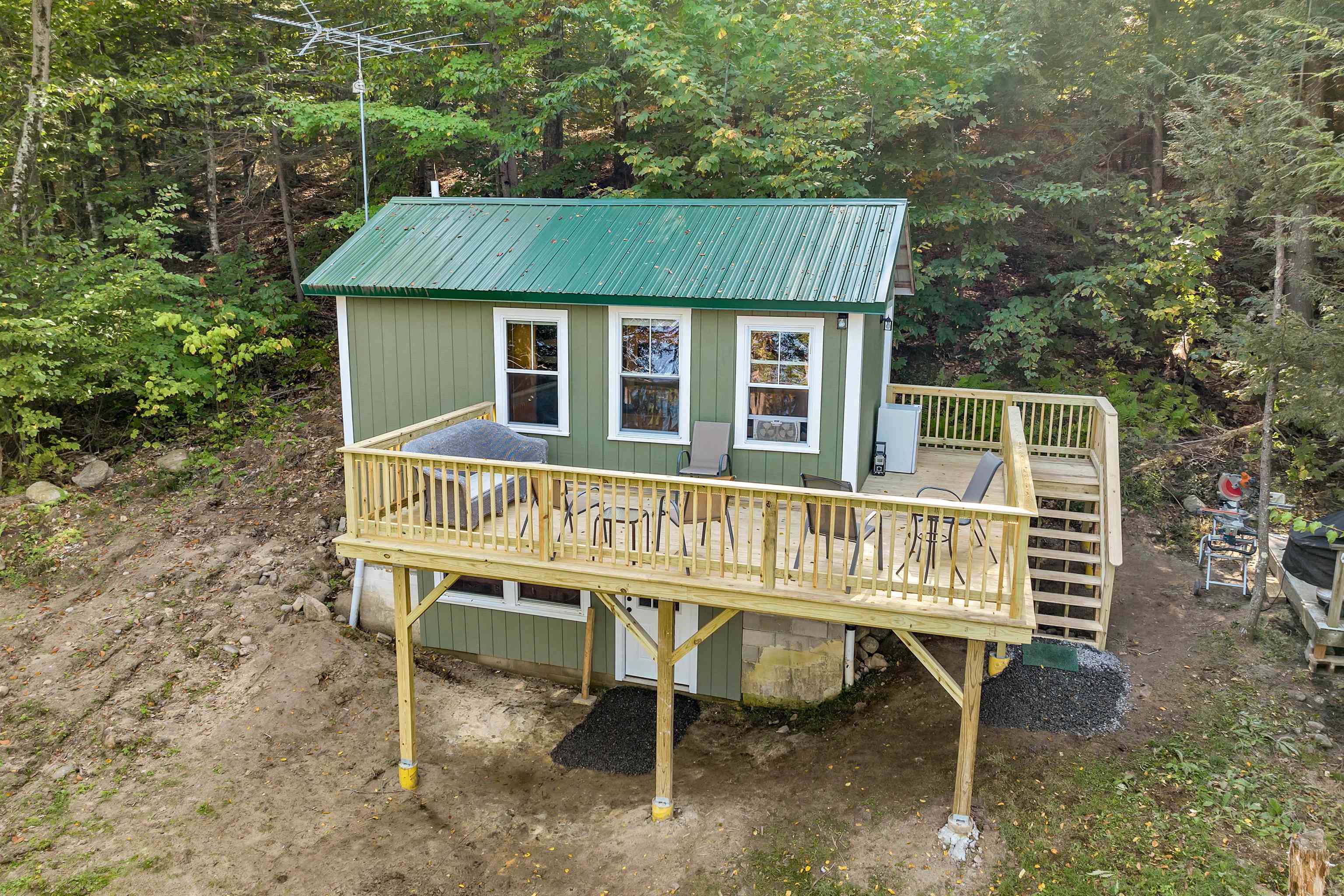 904 Rattlesnake Island Alton, NH 03810 - Photo 4 of 37 Gallery Image 4