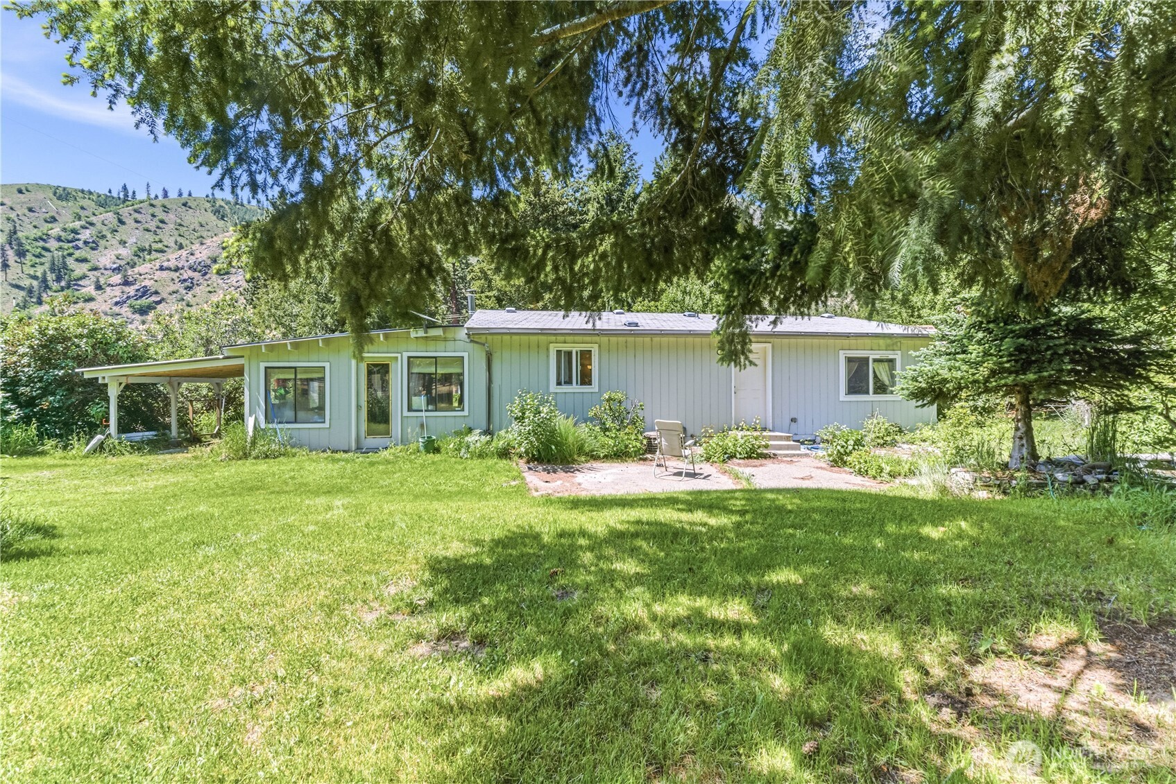 9818 Entiat River Road Entiat, WA 98822 - Photo 21 of 34