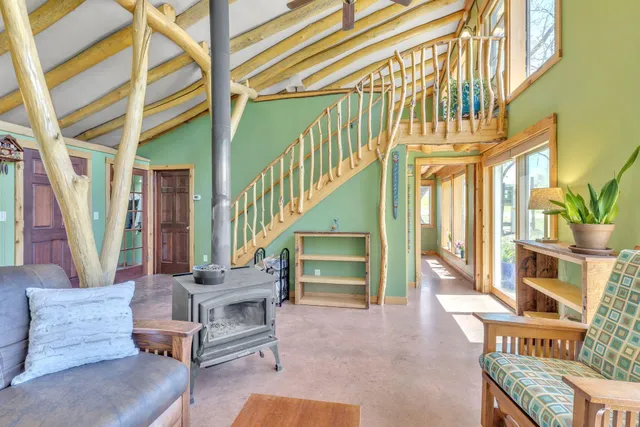 $299,000 | 5664 Dutch Hollow Road, Potosi, WI 53820