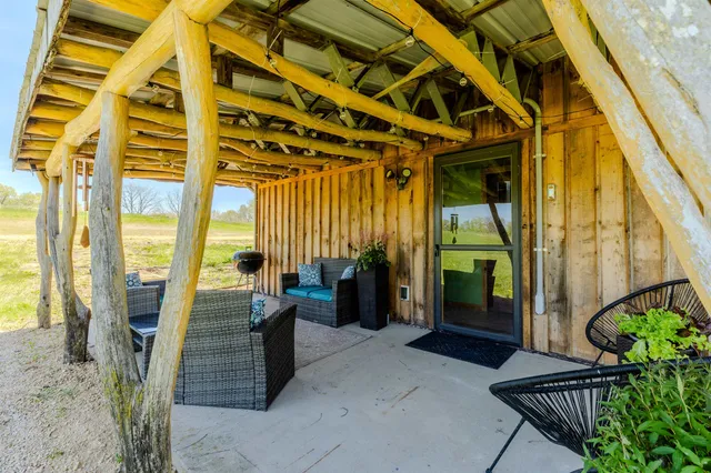 $299,000 | 5664 Dutch Hollow Road, Potosi, WI 53820