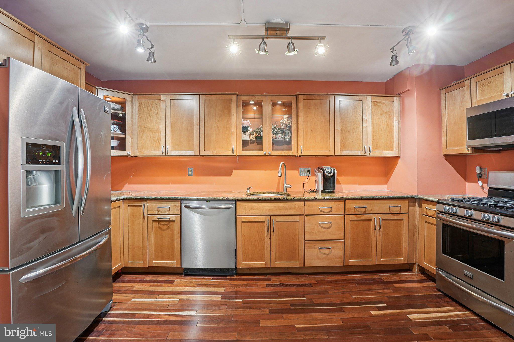 801 Yale Avenue, Unit 628 Swarthmore, PA 19081 - Photo 11 of 28 Kitchen