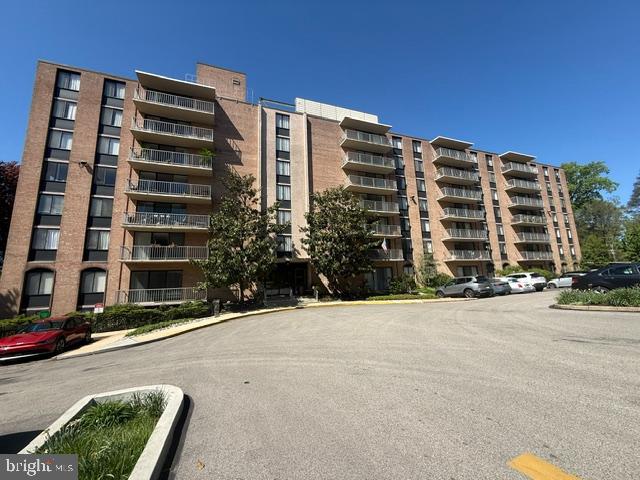 801 Yale Avenue, Unit 628 Swarthmore, PA 19081 - Photo 2 of 29
