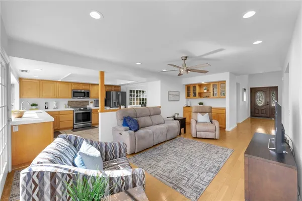 $1,570,000 | 9326 Cambridge Street, Cypress, CA 90630