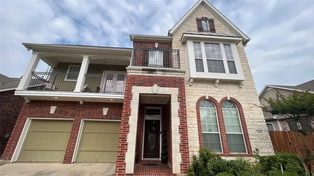 $3,250 | 2205 Eagles Nest Drive, Euless, TX 76039