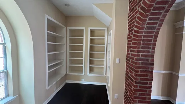 $3,250 | 2205 Eagles Nest Drive, Euless, TX 76039