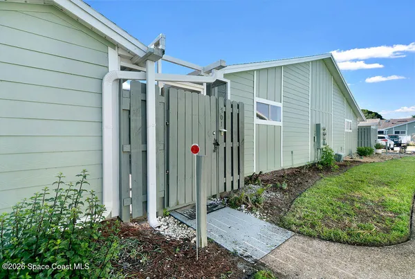 $165,000 | 1944 Quail Ridge Court, Unit 701, Cocoa, FL 32926