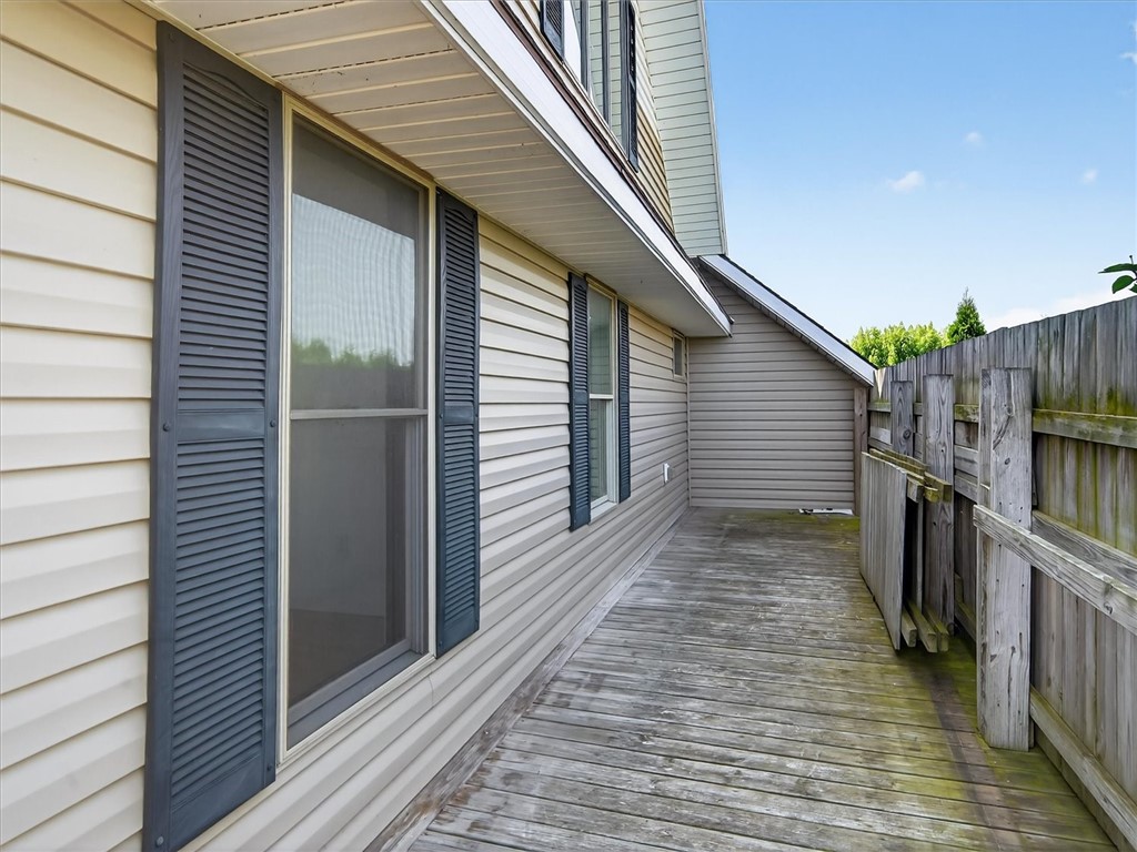 14462 Lakeshore Road Carlton, NY 14477 - Photo 19 of 50