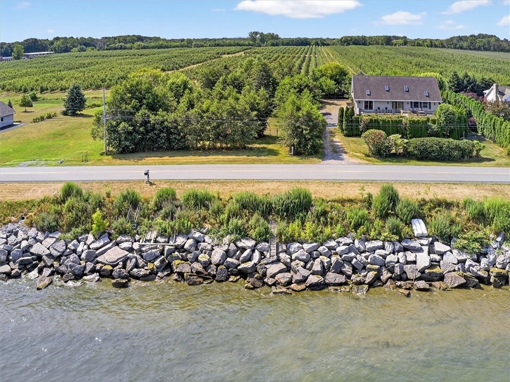 14462 Lakeshore Road Carlton, NY 14477 - Photo 3 of 50