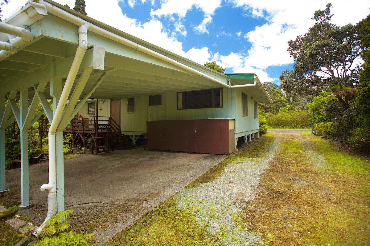 19-4096 Wright Road Volcano, HI 96785 - Photo 20 of 23 a view of backyard of house