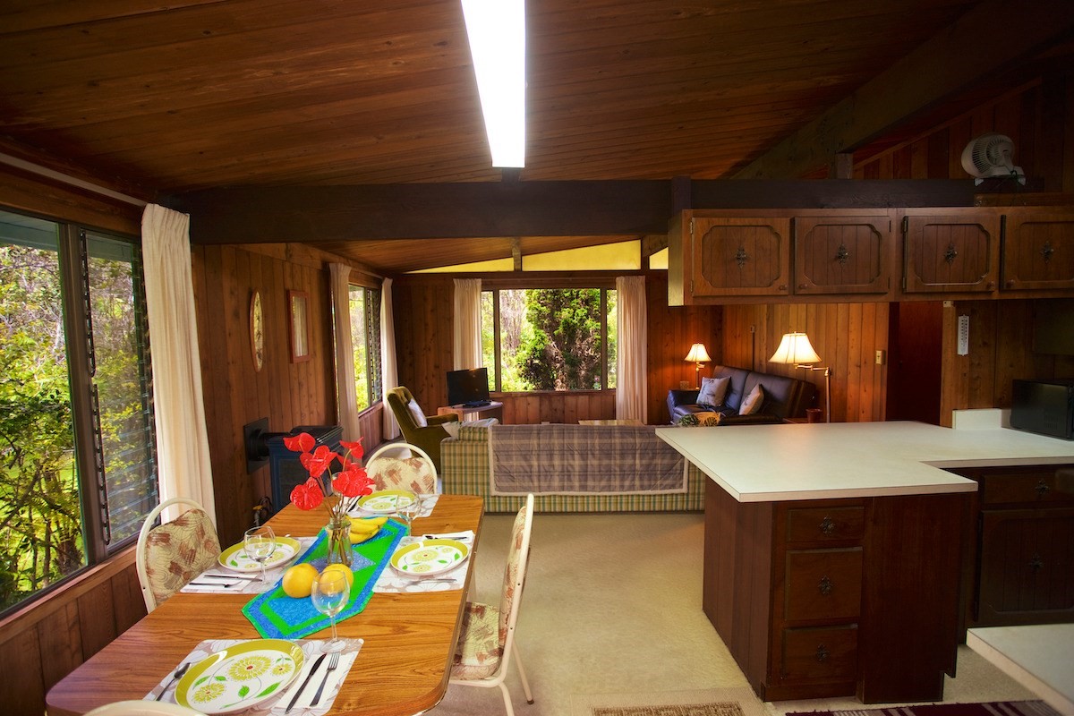 19-4096 Wright Road Volcano, HI 96785 - Photo 9 of 23 a room with furniture and a large window