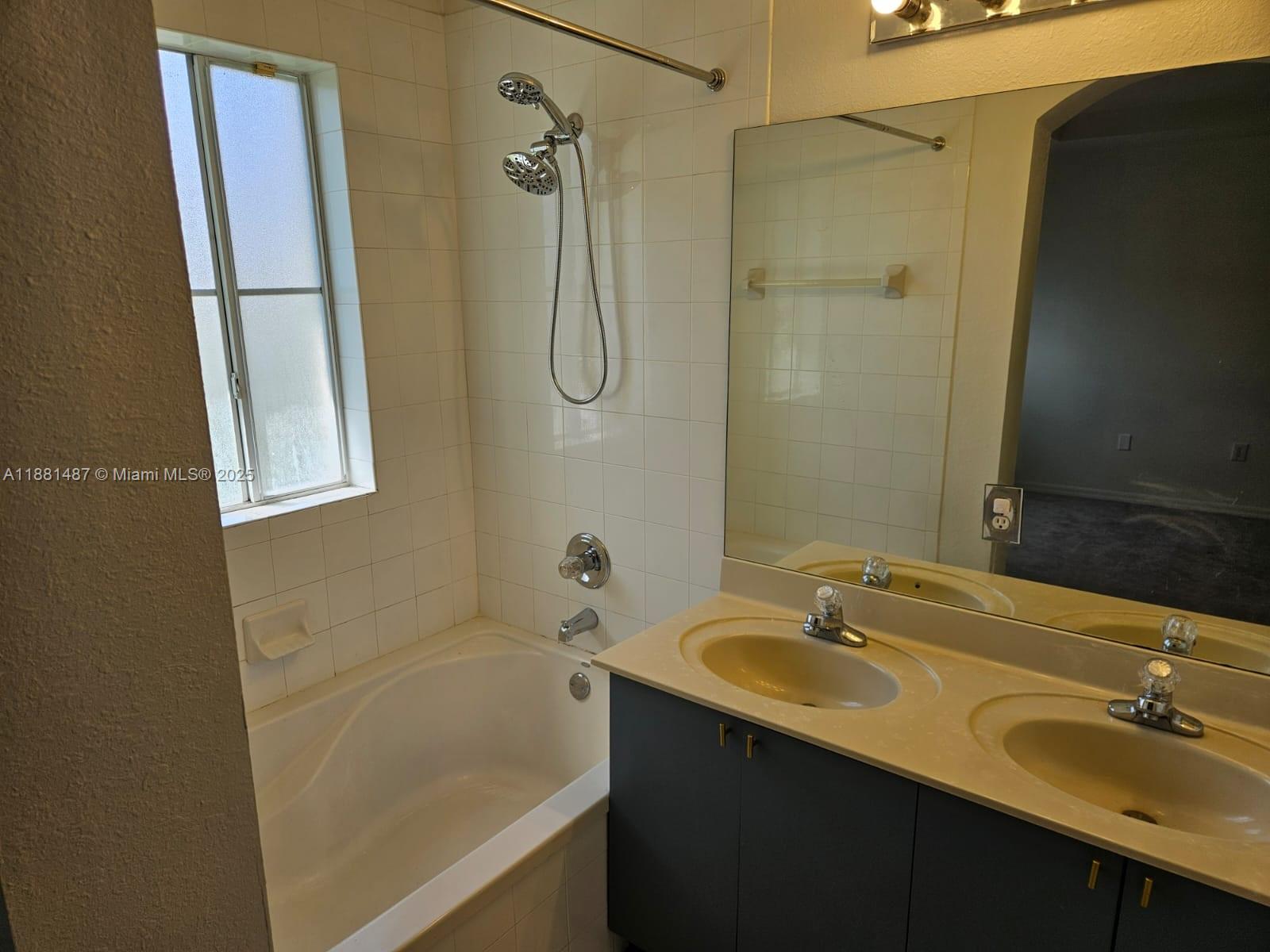 8846 West Flagler Street, Unit 2 Miami, FL 33174 - Photo 9 of 19