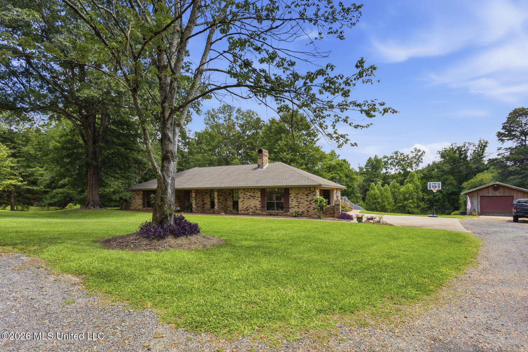 5121 Old Jackson Road Terry, MS 39170 - Photo 3 of 42 5121 Old Jackson Rd -12