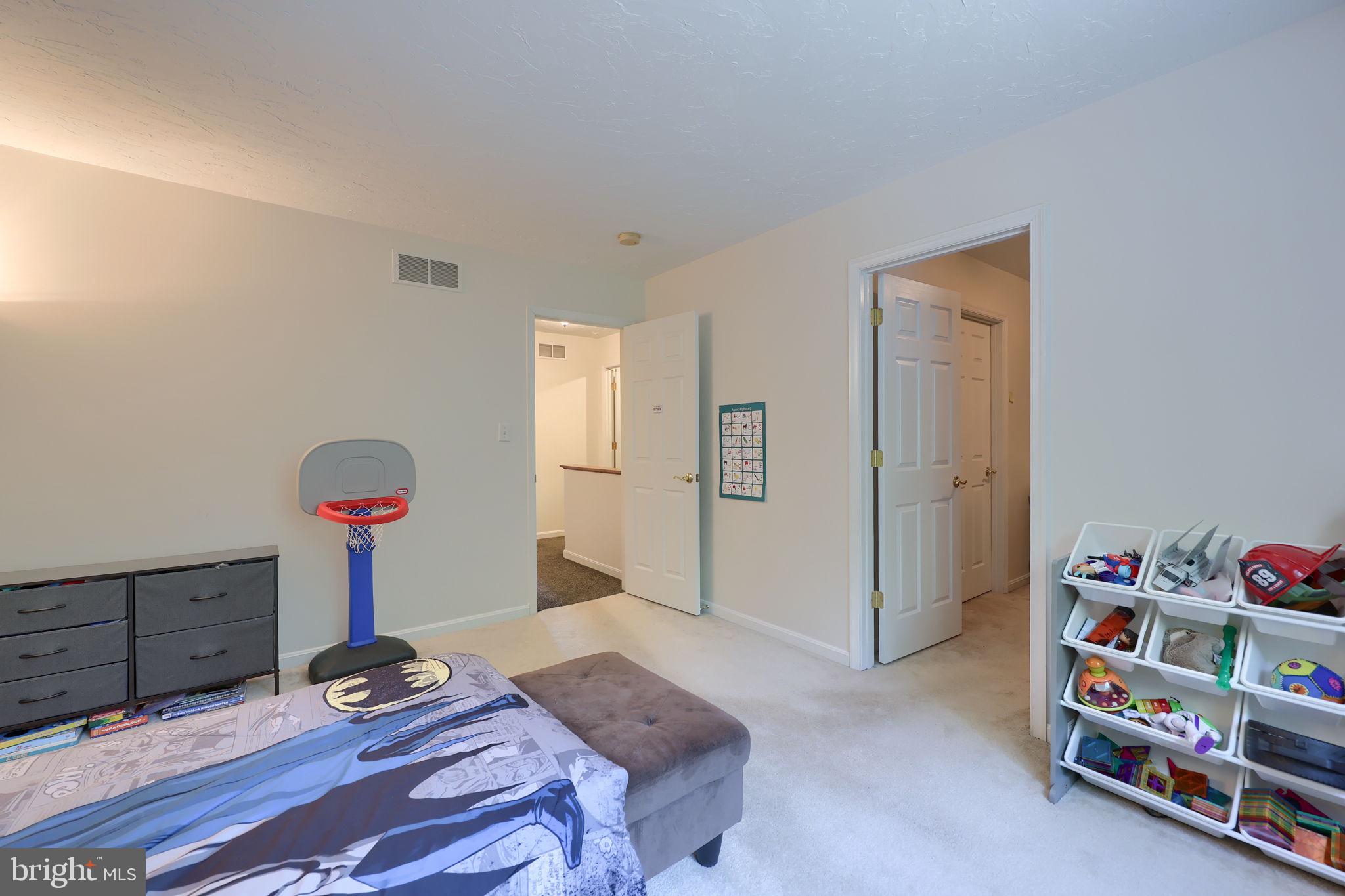 113 Silver Screen Drive, Unit 113 York, PA 17402 - Photo 26 of 35