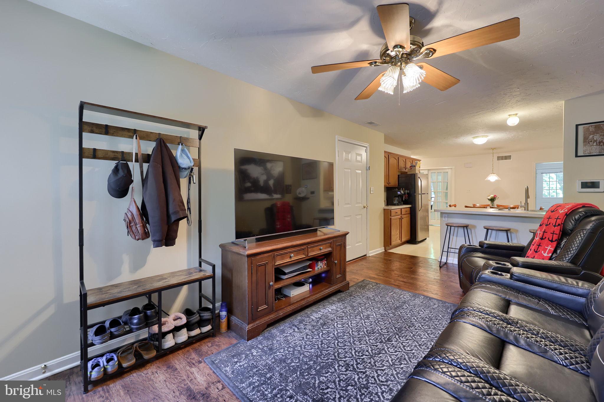 113 Silver Screen Drive, Unit 113 York, PA 17402 - Photo 6 of 35