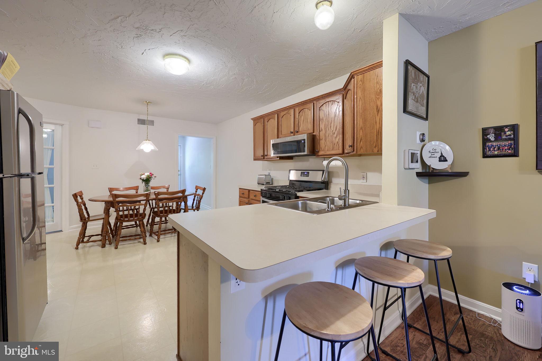 113 Silver Screen Drive, Unit 113 York, PA 17402 - Photo 7 of 35