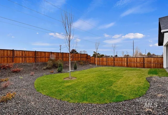 $549,000 | 11691 South Glory Lane, Kuna, ID 83634