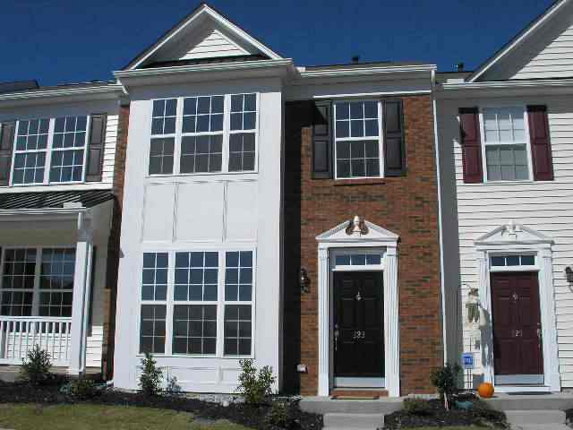 323 Intrepid Court Greer, SC 29650 - Photo 1 of 6 Gallery Image 1