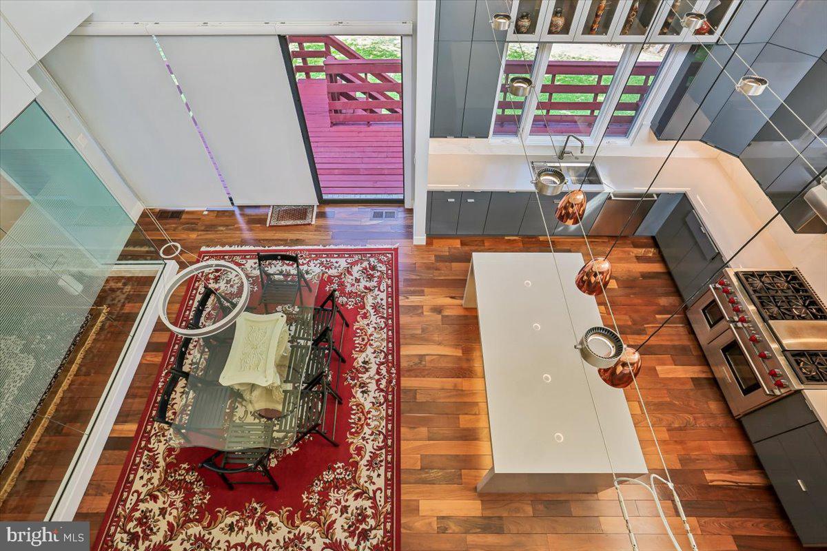 11112 Tara Road Potomac, MD 20854 - Photo 18 of 47 Kitchen (Aerial View)