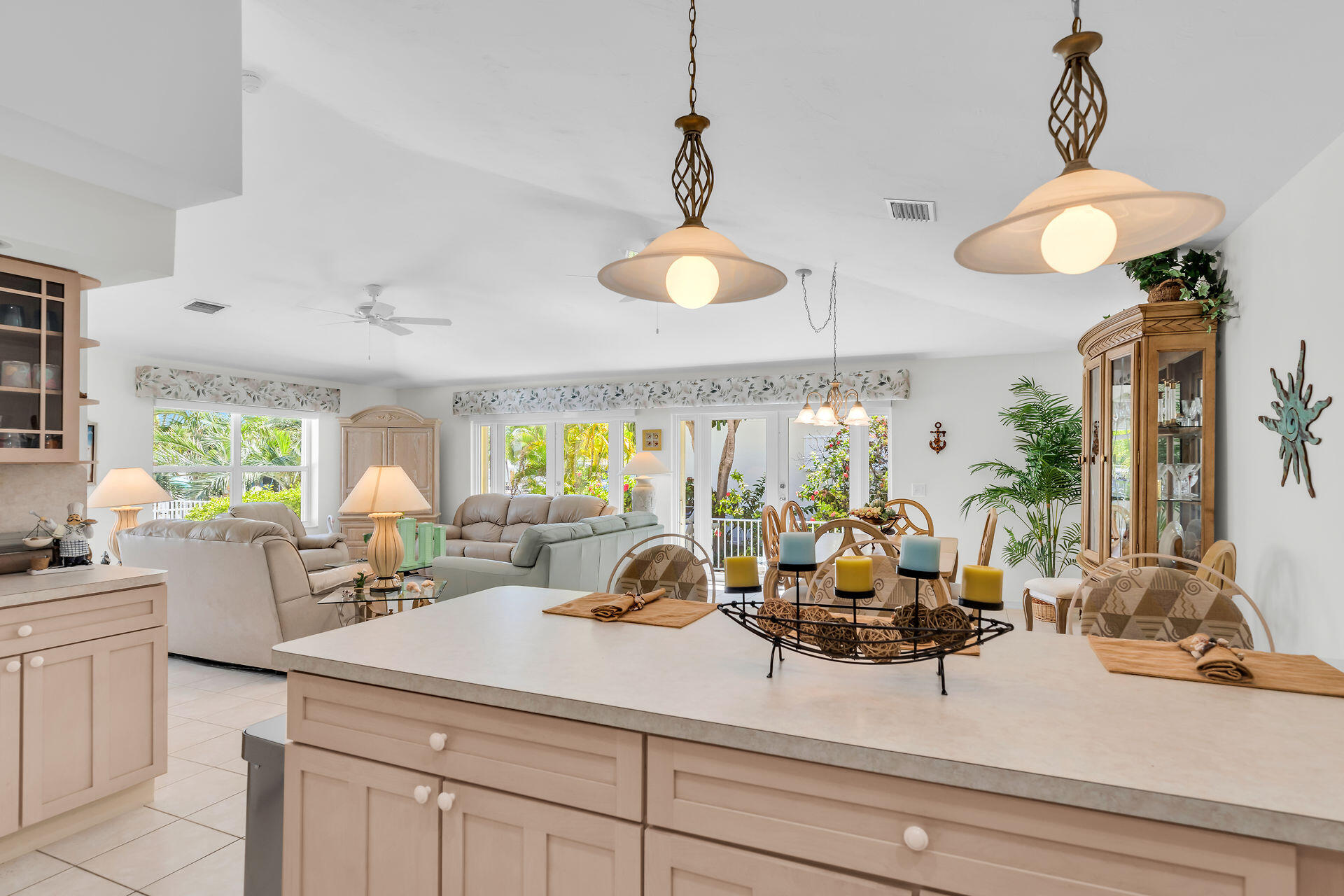 130 9th Street Key Colony Beach, FL 33051 - Photo 13 of 36