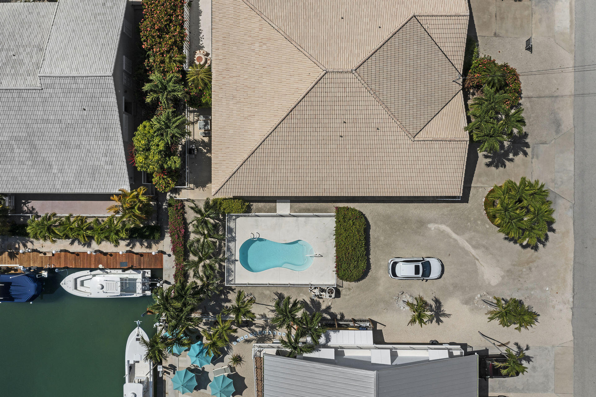130 9th Street Key Colony Beach, FL 33051 - Photo 31 of 36 an aerial view of a entryway
